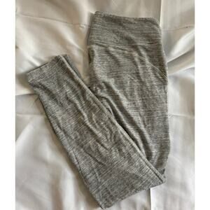 PINK Victoria’s Secret Grey Leggings Womens XL Fairly Used